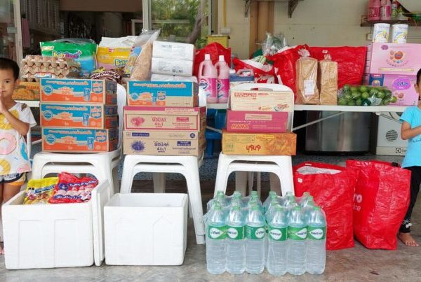 Super Thanks give love give smile foundation