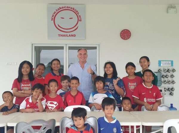 Thanks Gabriel and Marco for your visit to our children.