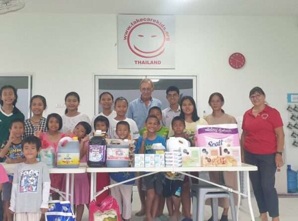 Thanks to Kruewan Lasonder