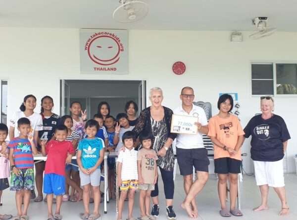 Thanks Caddyschack and especially to Eva Johnson