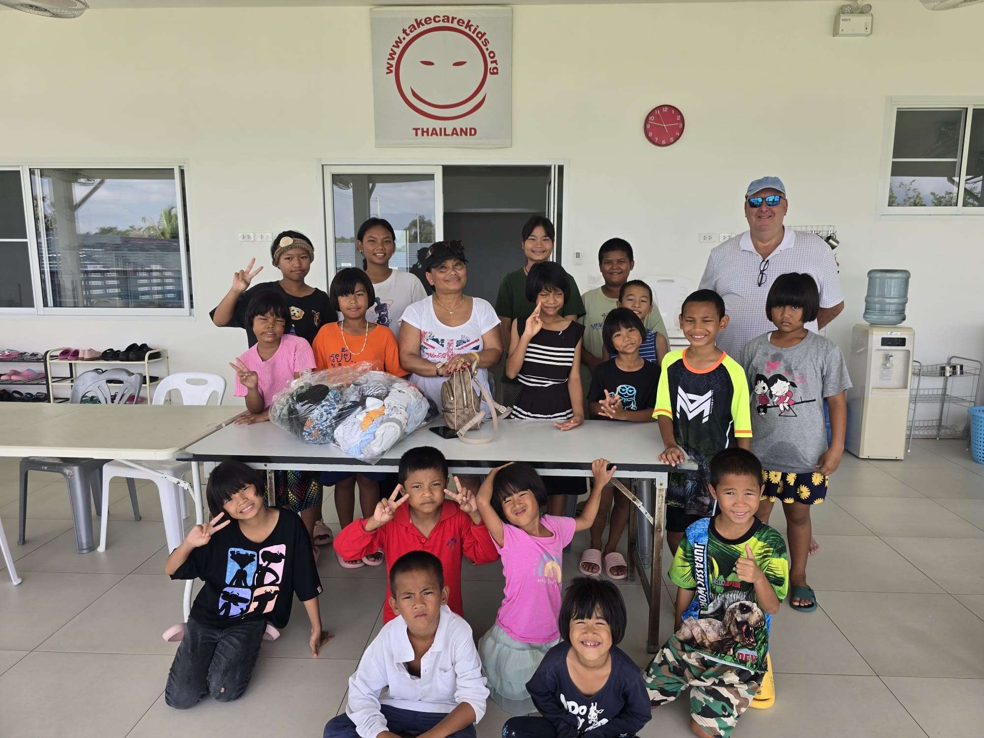 Thanks, Jimmy and Niporn, for the used clothes and the 2000 baht donation.