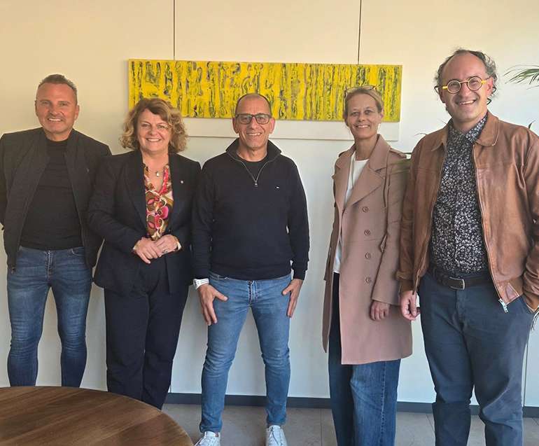 การพูดคุยที่สำคัญมาก