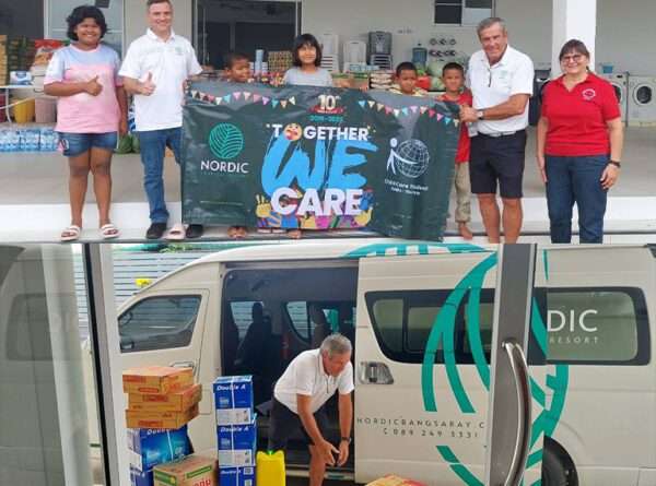 Big donation by Child Care Thailand-Geilo and Nord Tropical Resort