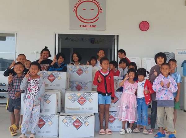 Great donation: pasta for everybody!