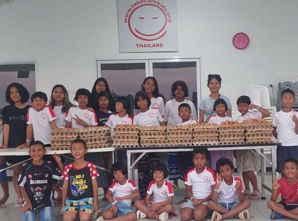 1500eggs from Chao Pho Hang Dong Shrine