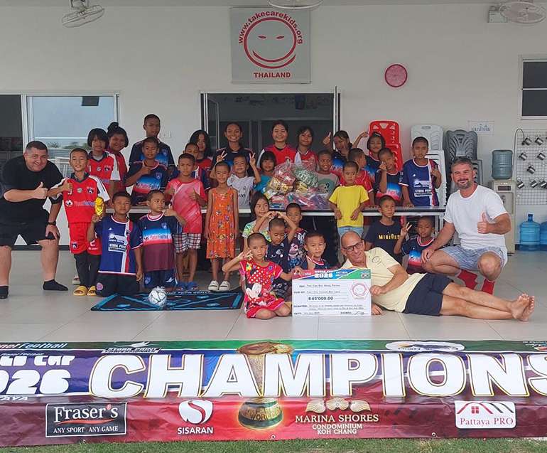 การบริจาคครั้งใหญ่จาก Dan และ Planet Football