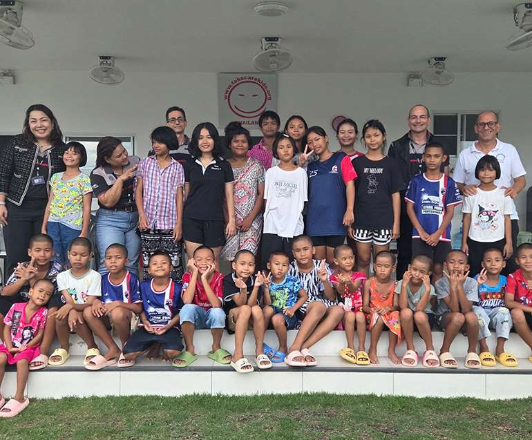 Danieli มาเยี่ยมและให้การสนับสนุนพวกเรา